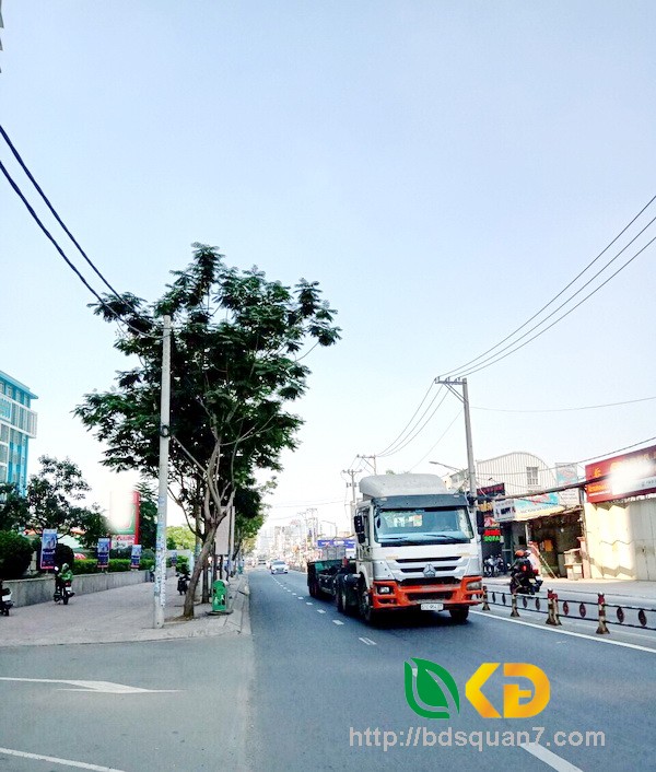 Bán nhà mặt tiền đường Nguyễn Thị Thập quận 7.